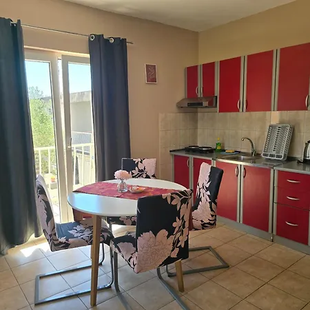 M&m Apartment