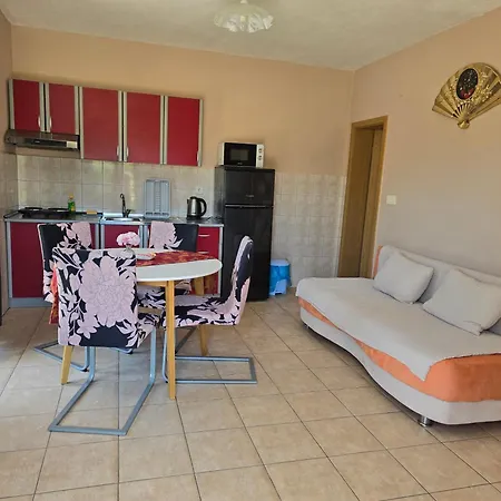 M&m Apartment